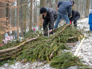 Mifa18 1Holzsammeln SE 0024